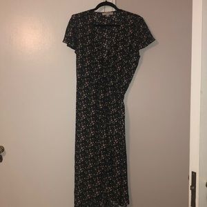 Wrap dress. Perfect for fall.